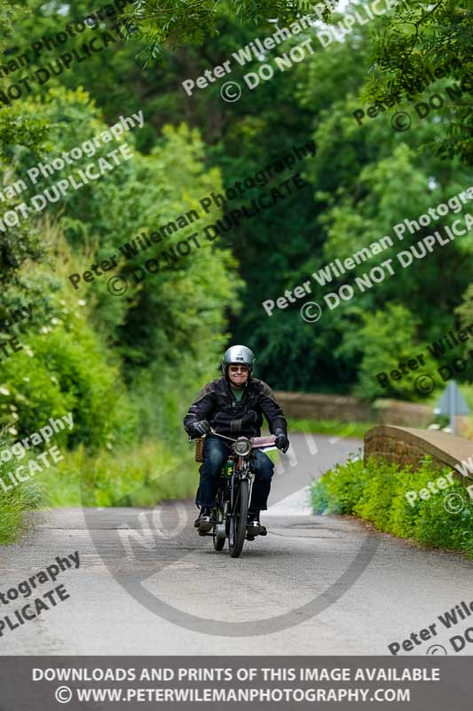 Vintage motorcycle club;eventdigitalimages;no limits trackdays;peter wileman photography;vintage motocycles;vmcc banbury run photographs